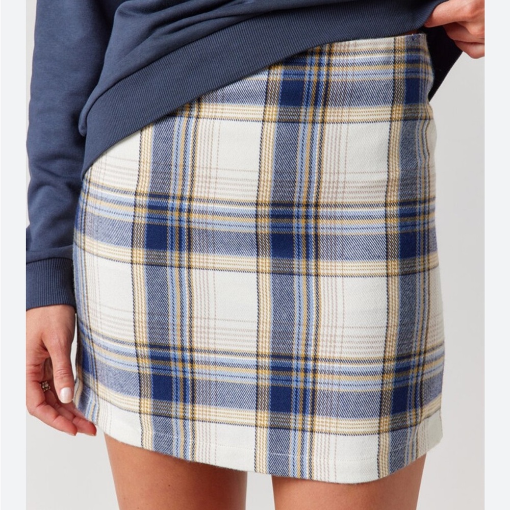 Francesca's Collections Blue and Cream Plaid Pencil Skirt